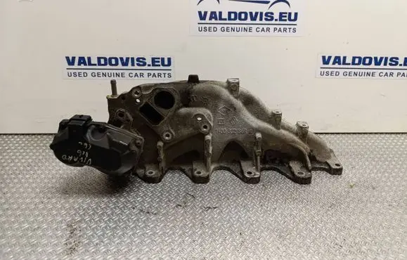 Opel Vivaro Intake manifold 140030286r