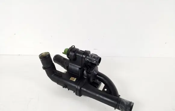 Volvo V50 Thermostat 9670253780