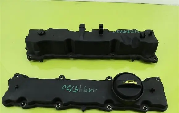 Peugeot 207 Rocker cam cover 