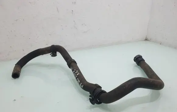 Peugeot 2008 I Engine coolant pipe/hose
