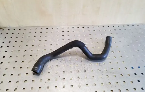 Ford Focus Engine coolant pipe/hose 8V618260KC