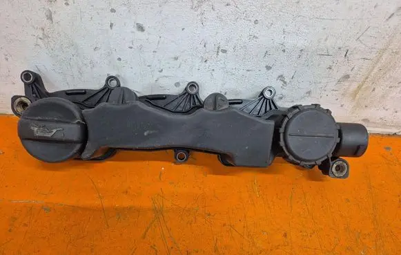 Peugeot 207 CC Rocker cam cover 9660281080