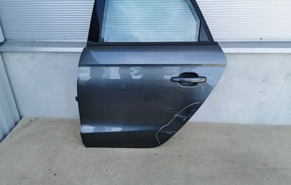 Audi A1 Rear door