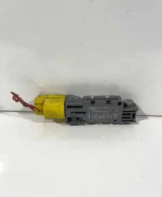 Audi A3 S3 A3 Sportback 8P Airbag deployment crash/impact sensor 8J0959651 180510 022790