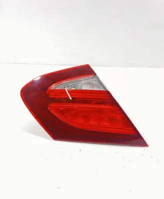 Mercedes-Benz C W205 Tailgate rear/tail lights a2059066700