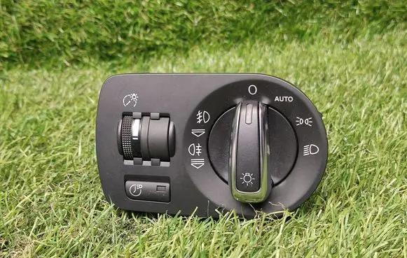 Audi A3 S3 8P Light switch 8J2941531B 8P2919093