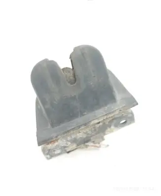 Audi A6 S6 C5 4B Tailgate/trunk/boot lock/catch/latch