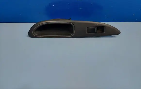 Nissan Primera Electric window control switch 25411AV600 82960AV760