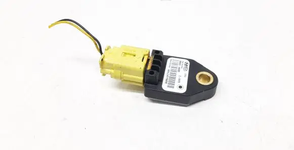 KIA Ceed Airbag deployment crash/impact sensor 95920A6000