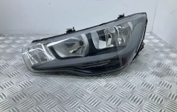 Audi A1 Headlight/headlamp 8X0941003A