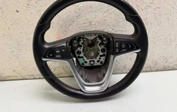 Opel Insignia A Steering wheel 13316547