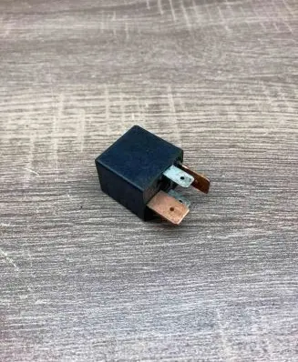 Opel Frontera A Other relay ACB82201 MB301978 M09