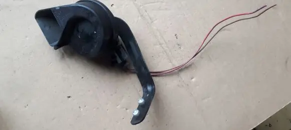 Audi A4 S4 B8 8K Horn signal 8T0951223