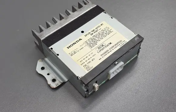 Honda CR-V Sound amplifier GM6367 39128SWAA010M1 GM6367ZH