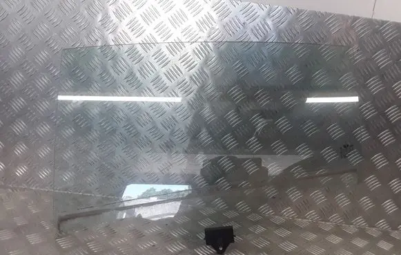 Hyundai Ioniq Rear door window glass
