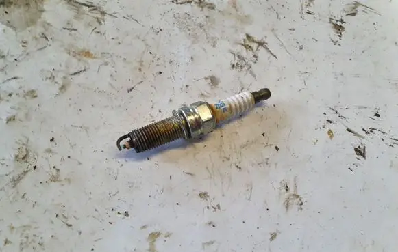Hyundai ix20 Spark plug NOCODE