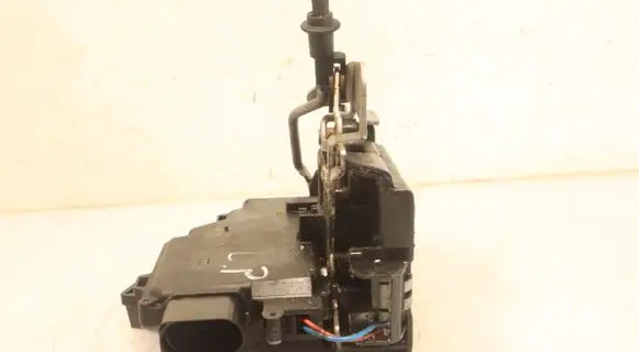Audi A6 S6 C5 4B Front door lock