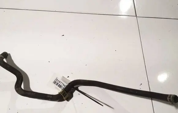 Engine coolant pipe/hose