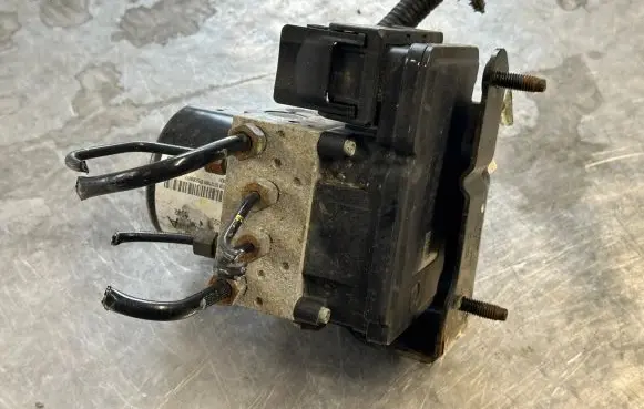 Ford Explorer ABS Pump DB532C219AC DB532C405AC