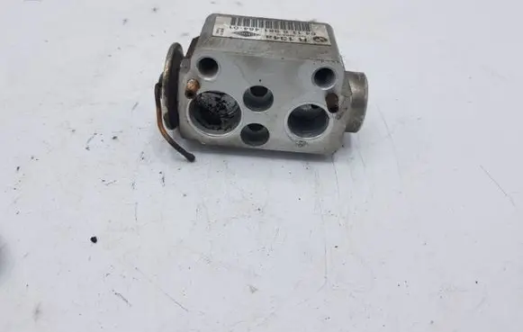 BMW 3 E92 E93 Air conditioning (A/C) expansion valve 6411698148401 R134A