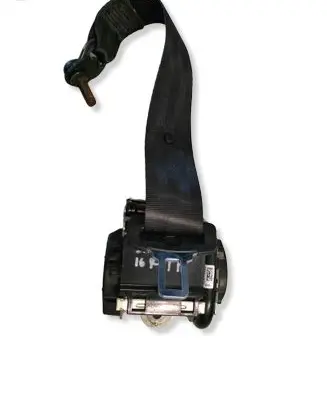 Jaguar XE Rear seatbelt 