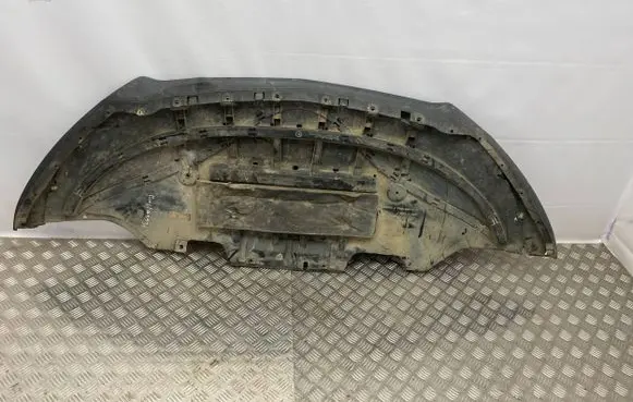 Ford Mustang VI Engine splash shield/under tray FR3B6A975CC FR3B6A975BC