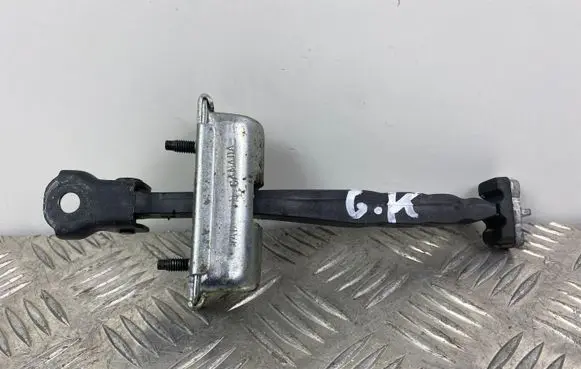 Jeep Cherokee Rear door check strap stopper