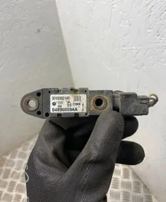 Chrysler Voyager Airbag deployment crash/impact sensor 04896059AA 3748303148
