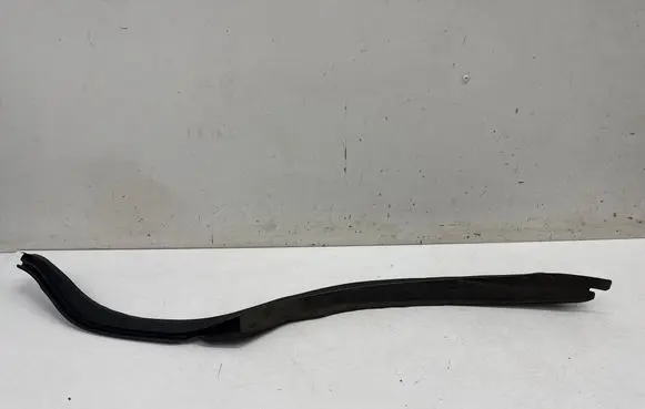 Mercedes-Benz GLB x247 Rear arch trim A2477307103