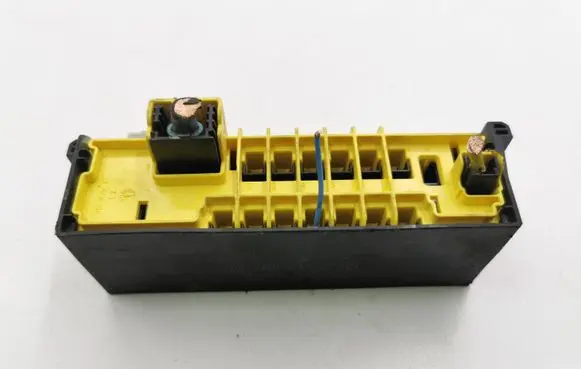 Peugeot 508 Fuse module 9674917380 051204711