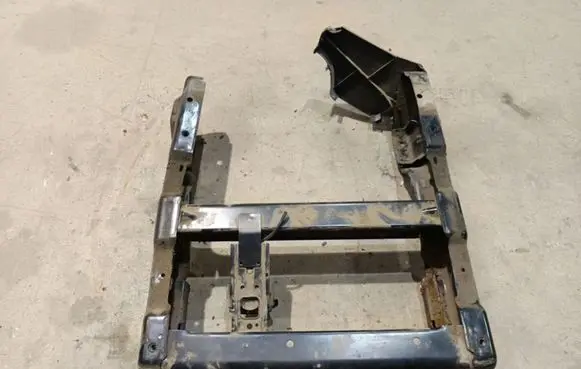 Opel Zafira A Driver seat console base 