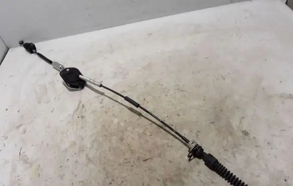 Hyundai Ioniq Gear shift cable linkage 46790G2100