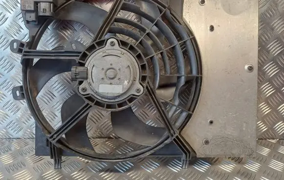 Citroen DS3 Electric radiator cooling fan 9662872380