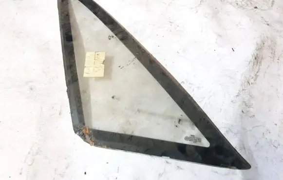 Audi 100 200 5000 C3 Rear side window