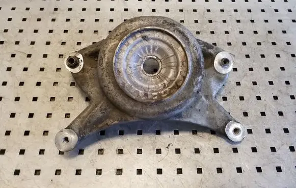 Audi Q5 SQ5 Coil spring mount 8K0412384F