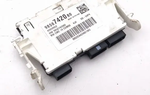 Peugeot 3008 III Battery control module 9856742080