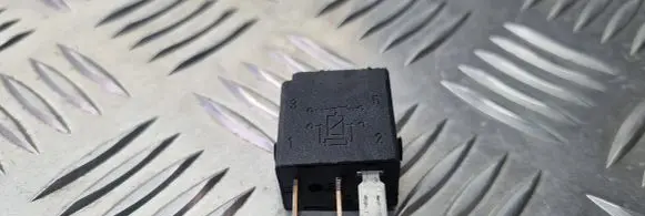 Mercedes-Benz C W203 Other relay 4RA00781300 0025421119