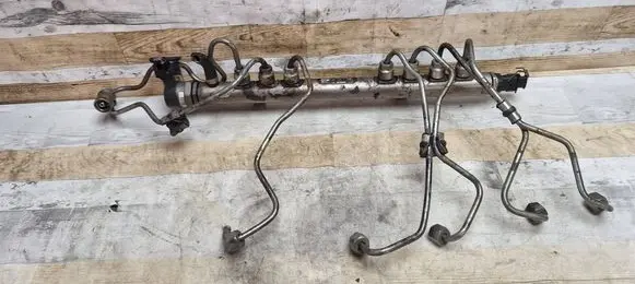 Fuel main line pipe