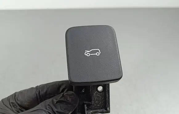 MG ZS Engine bonnet (hood) release handle 10320092