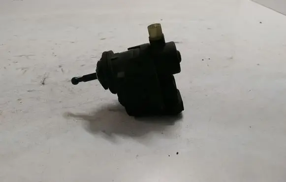 Renault Clio II Headlight level adjustment motor 7700420737