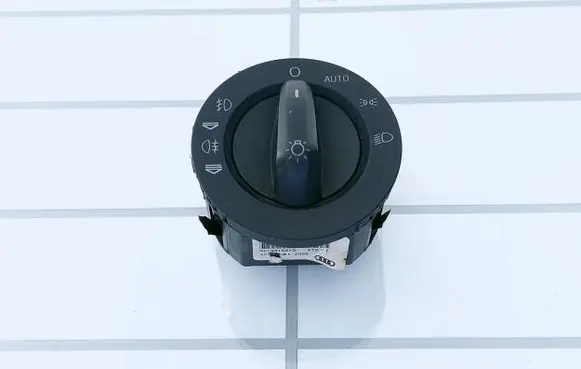 Audi A6 S6 C6 4F Light switch 4F1941531D F1DT