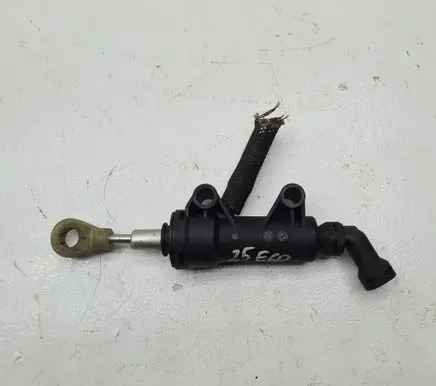 BMW 5 E60 E61 Clutch master cylinder 6777344 13670610 BM12152