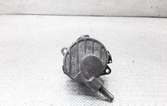 Vacuum pump