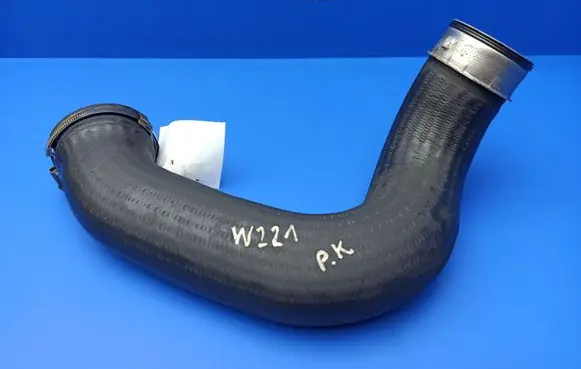 Mercedes-Benz S W221 Intercooler hose/pipe A2215281082 L20599FDBL556730