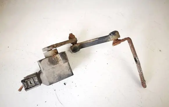 Mercedes-Benz R W251 Front height sensor lever a0105427717