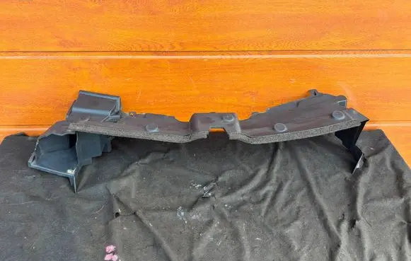 Toyota Yaris Cross Radiator trim 119432A0 16681E3011 119433A0