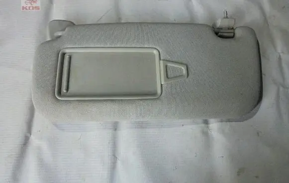 Sun visor