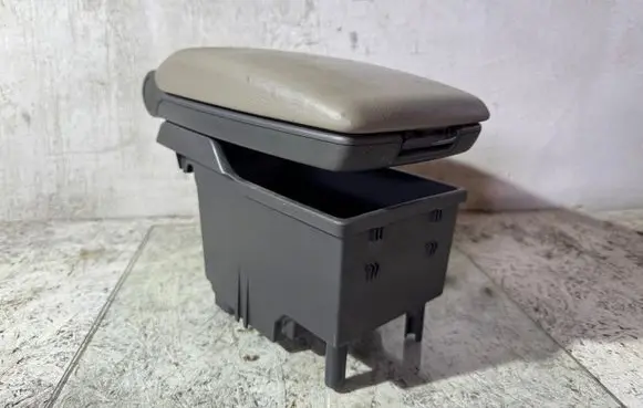 Volvo S60 Armrest 