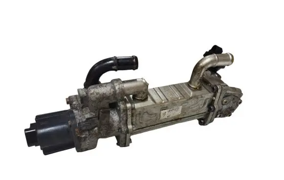 Hyundai i40 EGR valve cooler 284162A850 284102A850