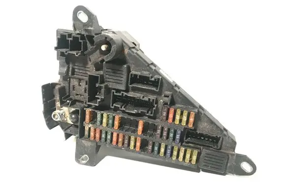 BMW 5 E60 E61 Fuse box set 6906618